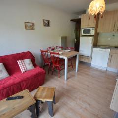 Studio cosy près des pistes avec garage privé - FR-1-623-28