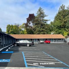 Pine Cone Motel