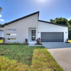 Spacious Modern 4bd 2ba Home! Close to LEGOLAND