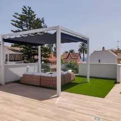 Brand New Sea View apartment - 50m from the sea