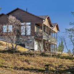 Holiday Home Karhu b by Interhome