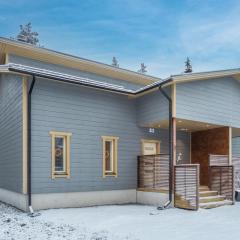 Holiday Home Saukonpesä a by Interhome