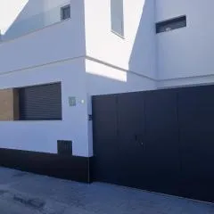 APARTAMENTO TURISTICO EN LEBRIJA