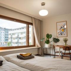 Arctic Vintage Oasis: Unique City Studio