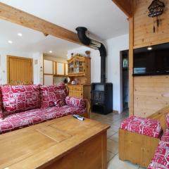 Spacious Chalet, fully equipped with mountain views