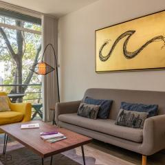 Comfy & Luxurious Apt. w/ Private Balcony in CDMX