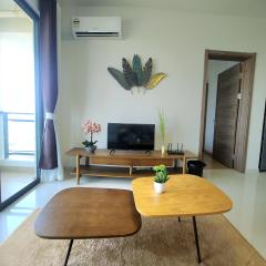 Seaview Regalia Park, (Happy House), Full Furnished, Free WiFi Forestcity