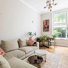 Well-Decorated Notting Hill Flat