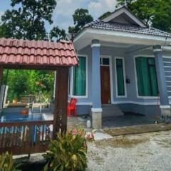 Homestay Durian Belanda