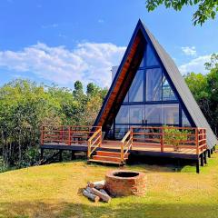 Chalé Recanto - ofurô, banheira, vista, cachoeira e lago