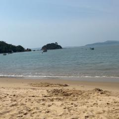 Casa 50m próximo à praia