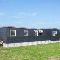 14 person holiday home in Vinderup