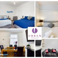 4 Bedroom House, Perfect For Business , Relocation, Contractors, Families By Urban Luxury Stays Short Lets & Serviced Accommodation Liverpool & Free Parking
