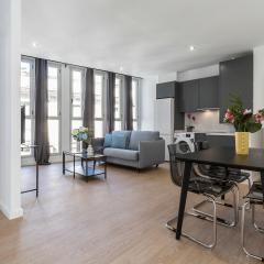 Rianal Céntrico Moderno