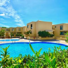 Pambnb - 250m to Beach, Family Pools, Wi-Fi & BBQ