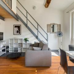 Superb apartment with mezzanine by keeper