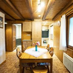 Charmant T3 pour 5 pers, proche centre et remontées, balcon exposé sud-ouest, parking inclus - FR-1-676-12