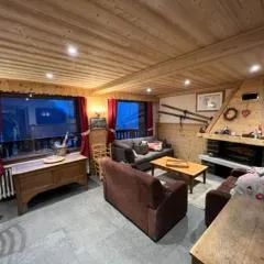 Spacieux chalet 7 pièces, 6 salles de bains, 14 personnes, proche centre et remontées, Châtel - FR-1-676-152