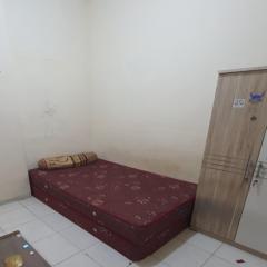 OYO 93114 Salak Homestay Syariah