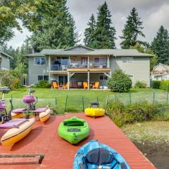 Spacious Apartment on Lake Sawyer with Fireplace!