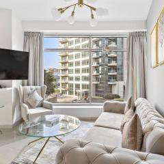 StoneTree - Modern Style 1 BR Apartment