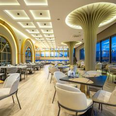 DoubleTree by Hilton Izmir - Alsancak