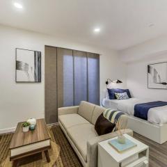 Brand New Stylish Studio Suite Near Downtown