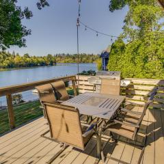 Silver Creek Vacation Rental on Mayfield Lake!