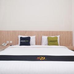 Urbanview Hotel DJ Inn Tegal