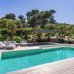 Villa Palma Giens - Vue Mer Panoramique -Piscine Chauffée Mai à Septembre- 4 chambres -Garage