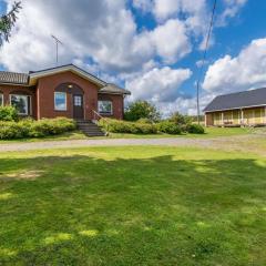 Holiday Home Kuusiniemi by Interhome