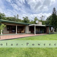 Berg Escape Kiepersol - Spacious Luxury Family Home