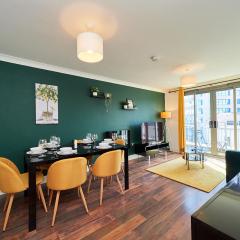 Emerald Suite - Two Story Duplex Apartment - Family - Business - City Centre - Utilita Arena - ICC - Sea Life - Sleeps 6