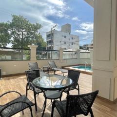 015 - Apartamento alto padrão próximo ao centro e à Praia de Bombas