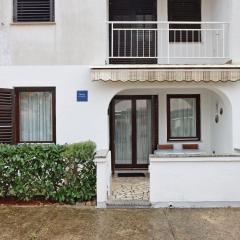 Apartments with parking space Vantacici, Krk - 18476