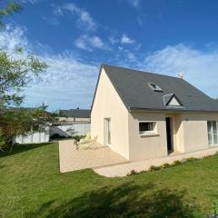Holiday home in a top location, 150 meters from the beach, Hauteville-sur-Mer
