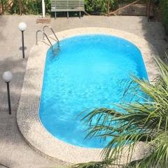 Awesome Home In Roma With Private Swimming Pool, Can Be Inside Or Outside