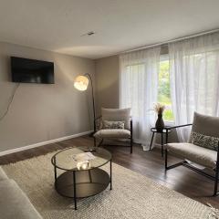 Horace House On The Hill