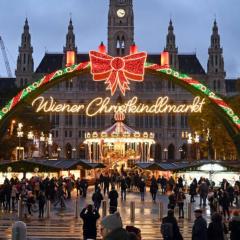 EXPLORE Wien Österreich VIENNA Austria WALTZ and CASTLES Residenz Habsburg great 2-rooms-apartment near SCHÖNBRUNN Breakfast Metro U3 U4 busses 48a 51a city kids pets