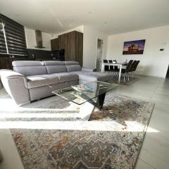 Modern & Cosy Apartment in Marsaxlokk
