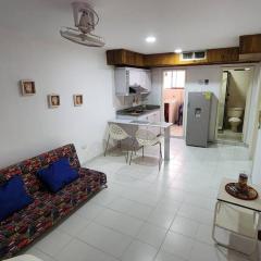 Apartamento de una habitación a 15 mt de la playa (Cama Doble y Camarote)