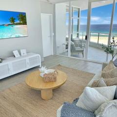 Kirra Penthouse with Private Spa