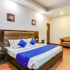 Hotel Sarthak Palace near Karol Bagh Metro station New Delhi