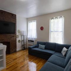 Warm 1-Bedroom Apt in Manhattan