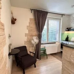 Bastien Studio near Airport