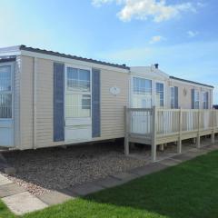 Golden Anchor : Ovation 4 Berth, Wrap Around Decking