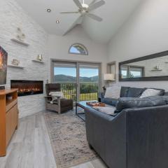 Lake Forest Lakeview Condo: Mountain Views, Close to Town