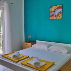 Apartments Mandalinic