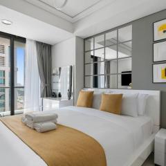 StoneTree - Modern Furnished Studio