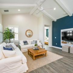 Naples Retreat with Community Perks 6 Mi to Beach!